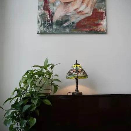 Stunning Loft With View & Free Garage Parking