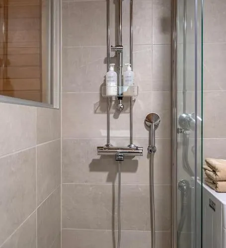 شقة Stunning Loft With View & Free Garage Parking