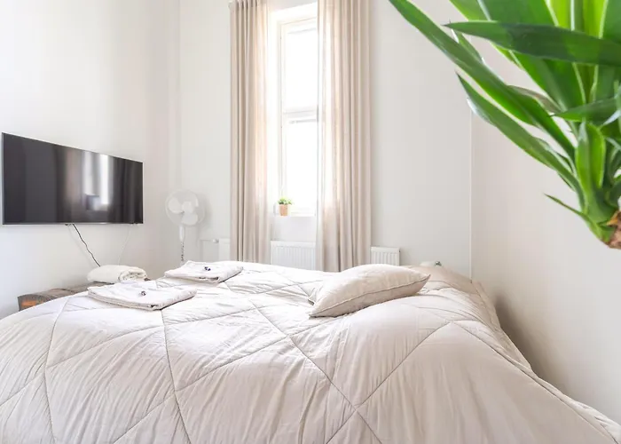 Stunning Loft With View & Free Garage Parking شقة